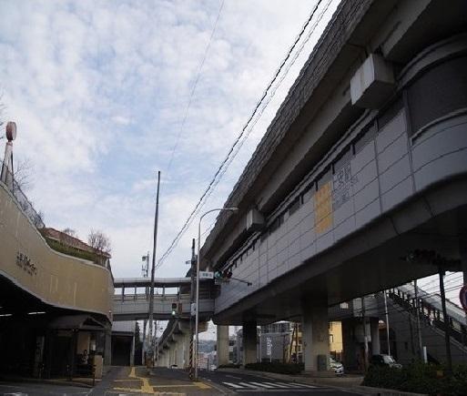 アストラムライン　上安駅：600m