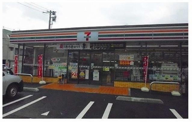 セブンイレブン：180m