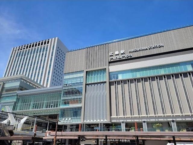 広島駅：1100m