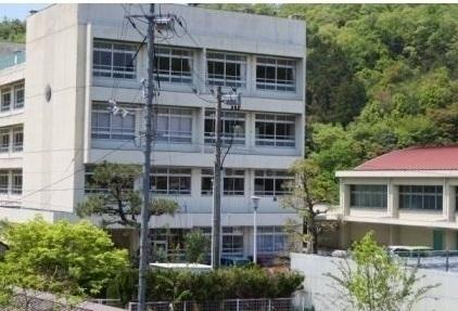 狩小川小学校：1000m