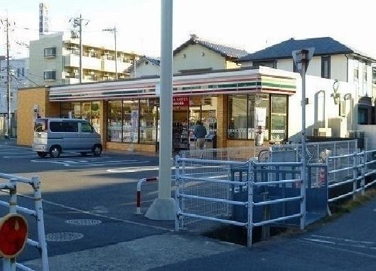 セブンイレブン中筋２丁目：300m