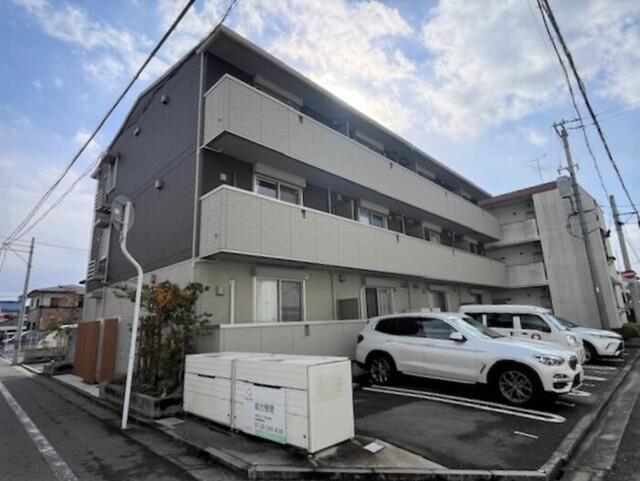 セジュール庚午北ヒルズ（203） 駐車場