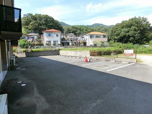 セジュール荒谷川Ⅱ（201） 駐車場
