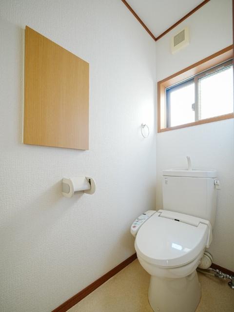 北区堀船4丁目戸建 トイレ