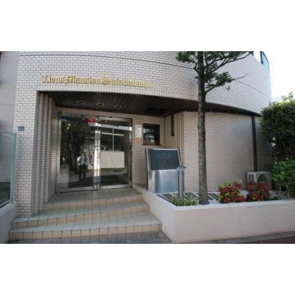 ライオンズマンション新板橋 エントランス