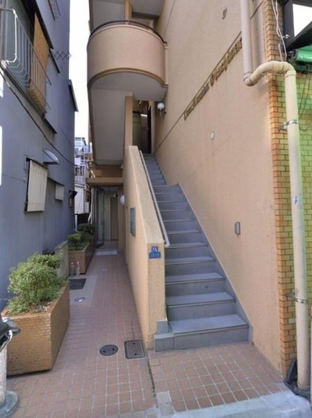 ライオンズマンション御徒町 エントランス