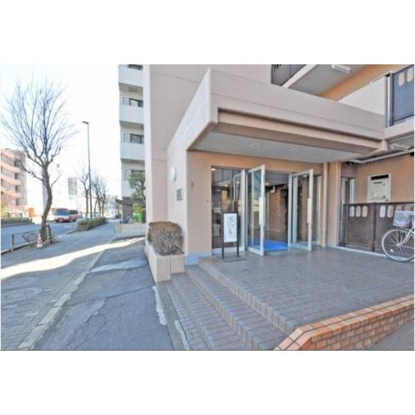 日商岩井西新井マンション エントランス