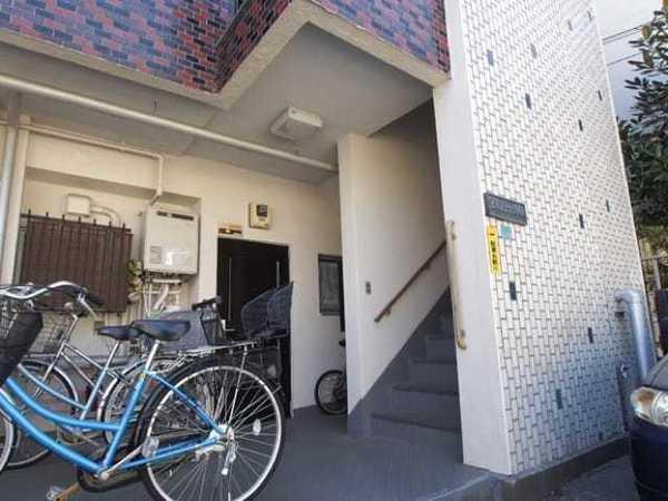並木第二マンション エントランス
