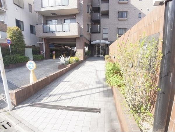 日神パレステージ東日暮里 エントランス