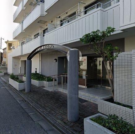 中銀竹の塚マンシオン エントランス