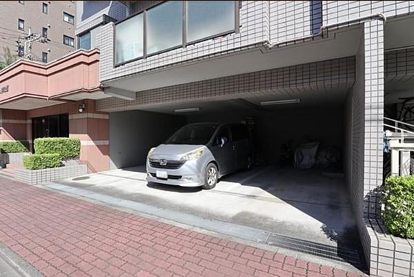 エンゼルハイム浮間公園 駐車場