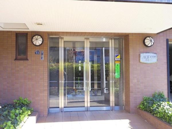 アドリーム高島平 エントランス