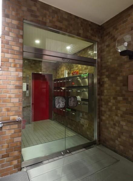 ライオンズマンション三河島 エントランス