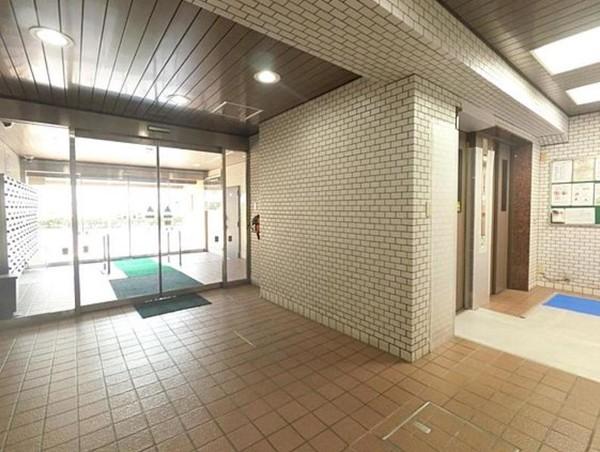 ライオンズマンション上板橋 ロビー