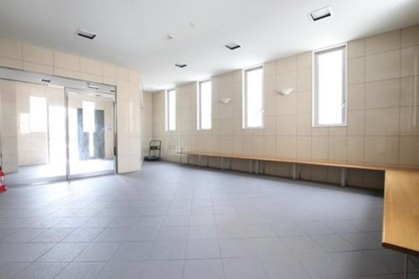 ランドステージ五反野 ロビー