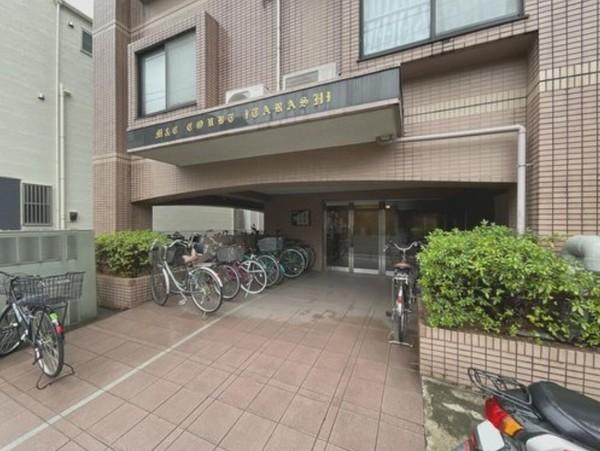 エムアンドシーコート板橋 エントランス