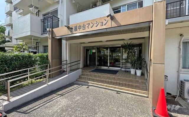 板橋中台マンション エントランス