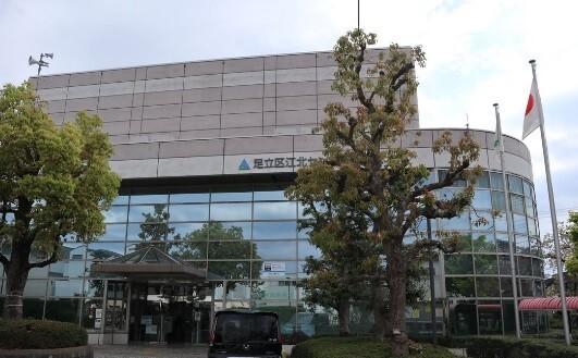 足立区立江北図書館
