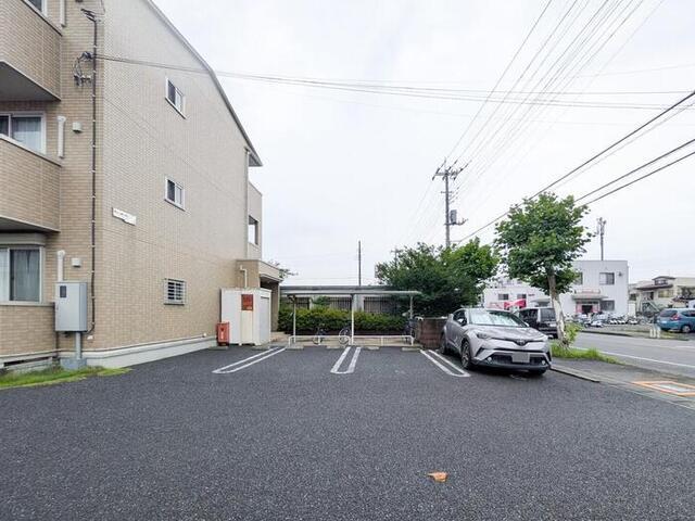 サニーガーデン（102） 駐車場