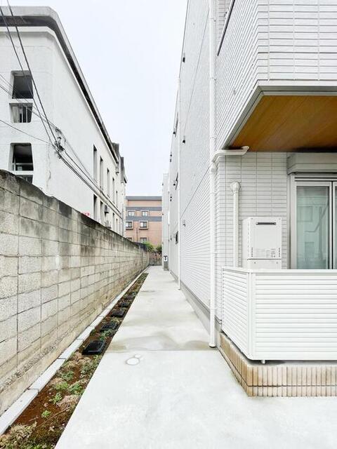 アヴァンスお花茶屋（103） エントランス