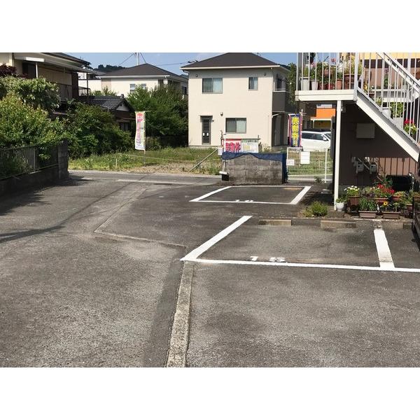 メゾン大井Ｂ（201） 駐車場