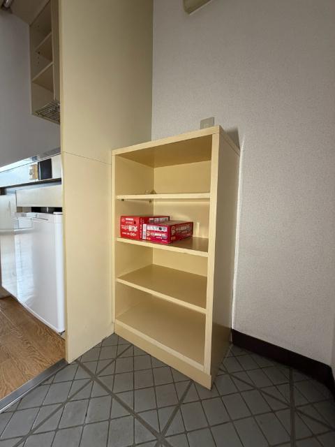 エステートロイヤル（305） 収納