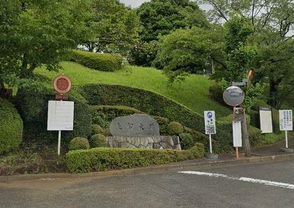 上智大学短期大学部図書館：1843m