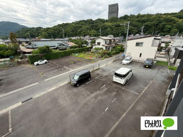 アルティメイトリザーブ本陣（103） 駐車場