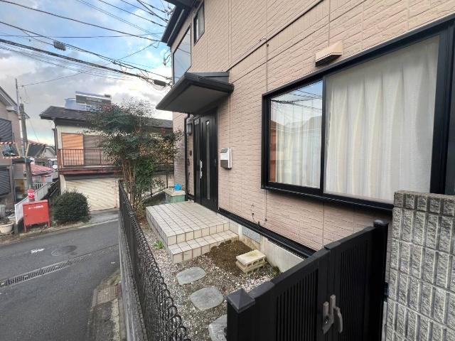 半原中古 エントランス