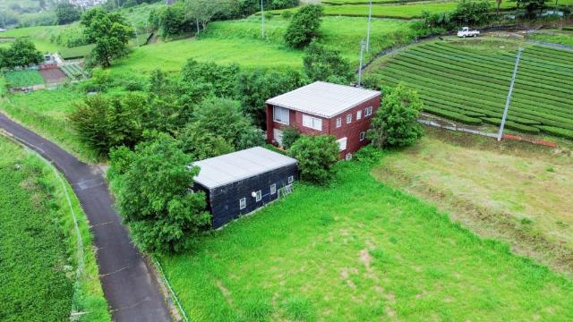 秦野市菩提アトリエ付き中古一戸建て住宅 外観