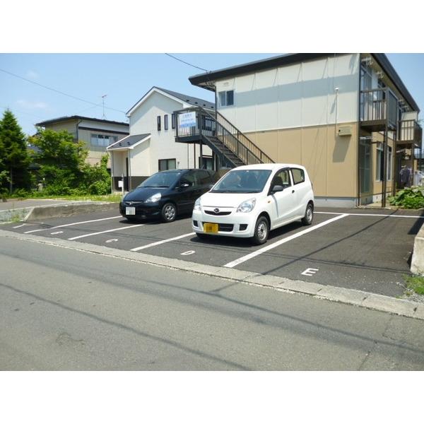 メゾン西青山（101） 駐車場