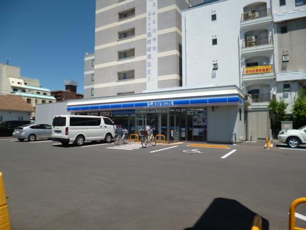 ローソン盛岡中ノ橋通二丁目店：220m