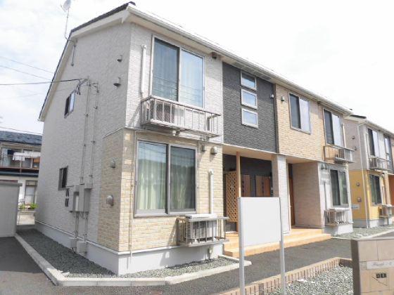 青山駅より徒歩21分 築10年1ヶ月 2階建の賃貸物件