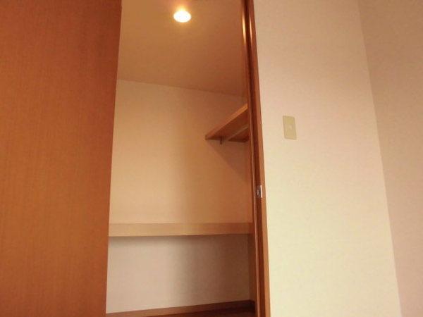 Brun Pommier　（ブランポミエ）（202） 収納