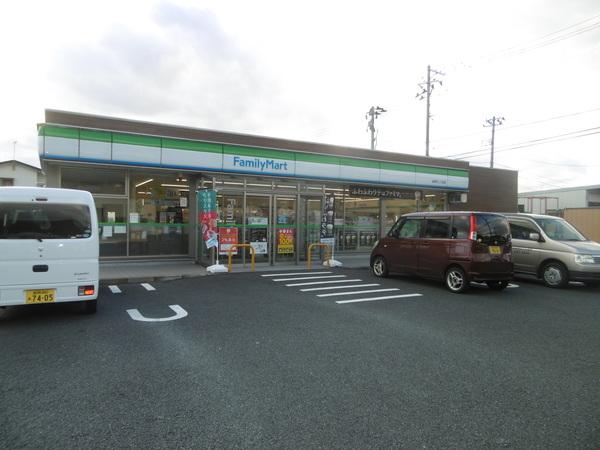 ファミリーマート盛岡門二丁目店：61m