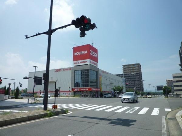 コジマ×ビックカメラ盛岡店：3557m