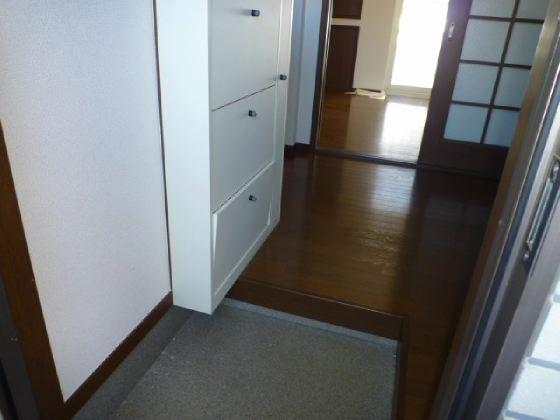 ラフィネ加賀野（103） 玄関