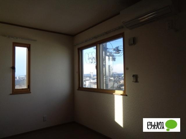 エストポミエ　B（305） 部屋画像
