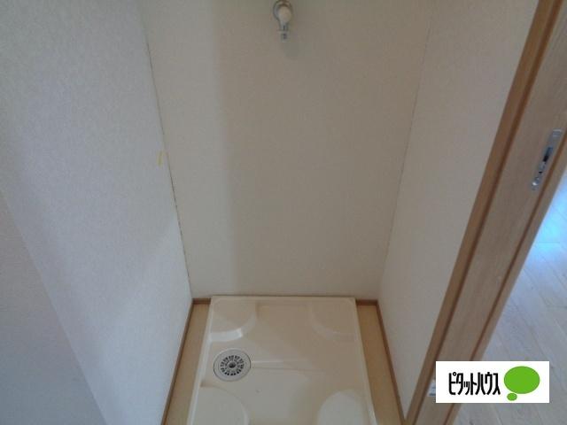 エストポミエ　B（305） 部屋画像