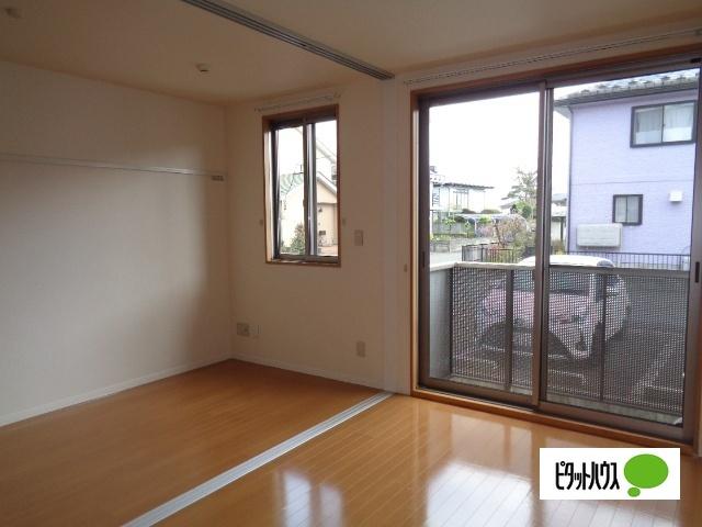 シャーメゾン不来方Ⅱ（102） 部屋画像