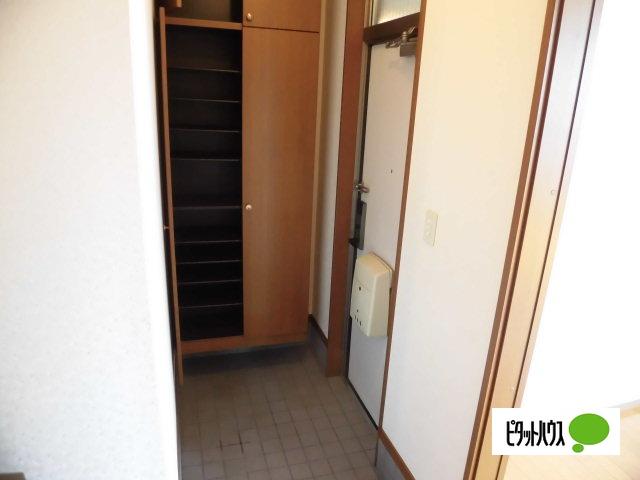 Ｂｒｉｇｈｔ Ｂｕｒｇ　Ｂ棟（102） 玄関