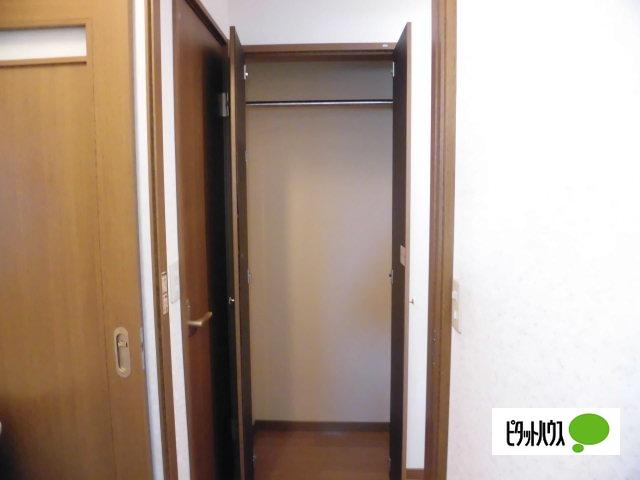 Ｂｒｉｇｈｔ Ｂｕｒｇ　Ｂ棟（102） 収納