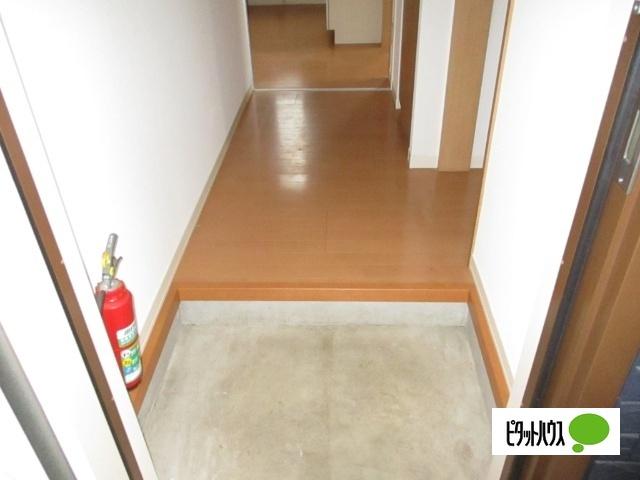 マイルド津志田（103） 玄関
