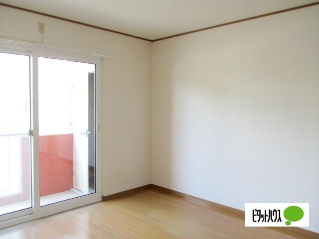 シュペルノーヴァ（103） 部屋画像