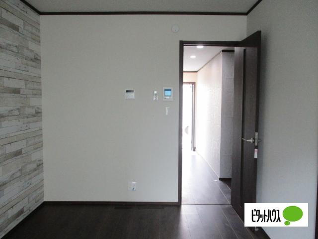 Roger Confort III（105） 部屋画像