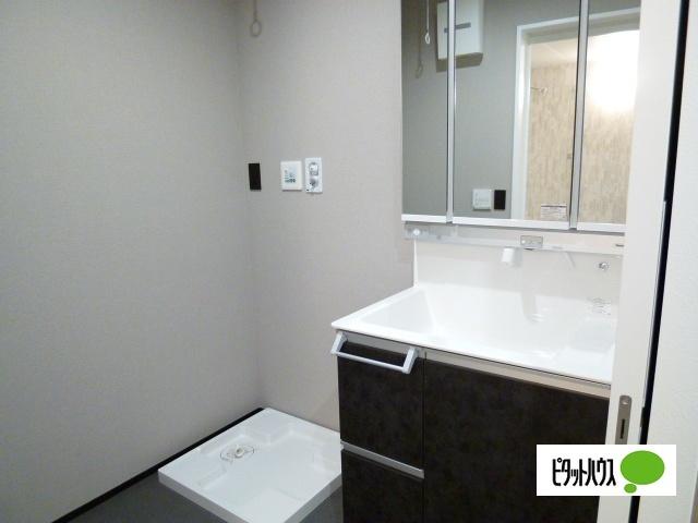 apartment みたけ２丁目