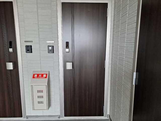 RESUA向中野　C棟（303） 玄関