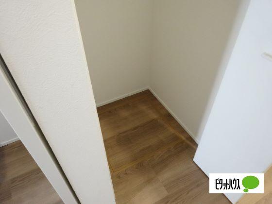 Ｕｒｂａｎ　ｎｅｓｔ（アーバンネスト）（101） 収納