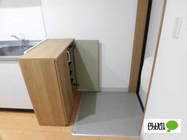 エール月が丘（103） 玄関