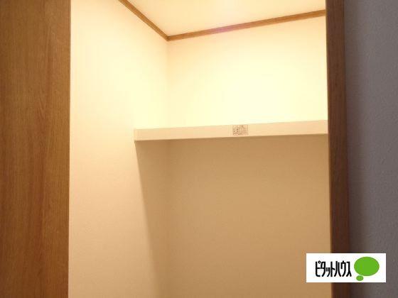 ポルトボナー（101） 収納